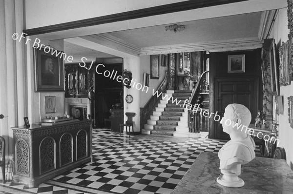 BANTRY HOUSE ENTRANCE HALL